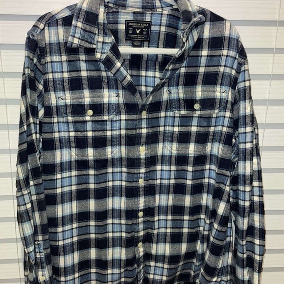 American Eagle Flannel - Picture 2 of 2